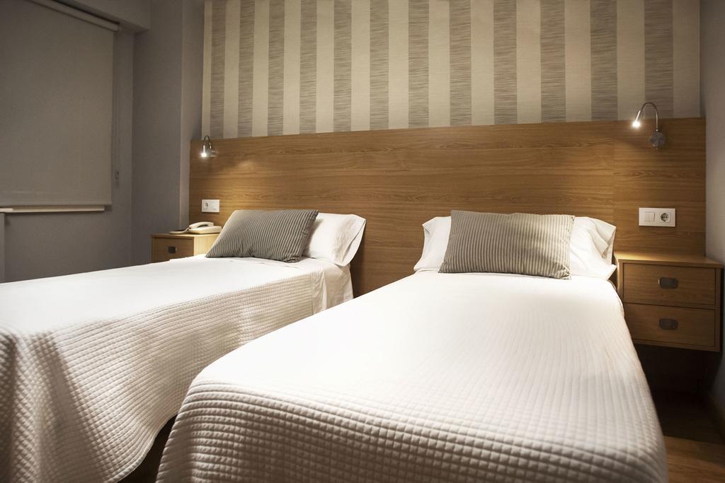 Hostal Crisol A Coruña Dış mekan fotoğraf