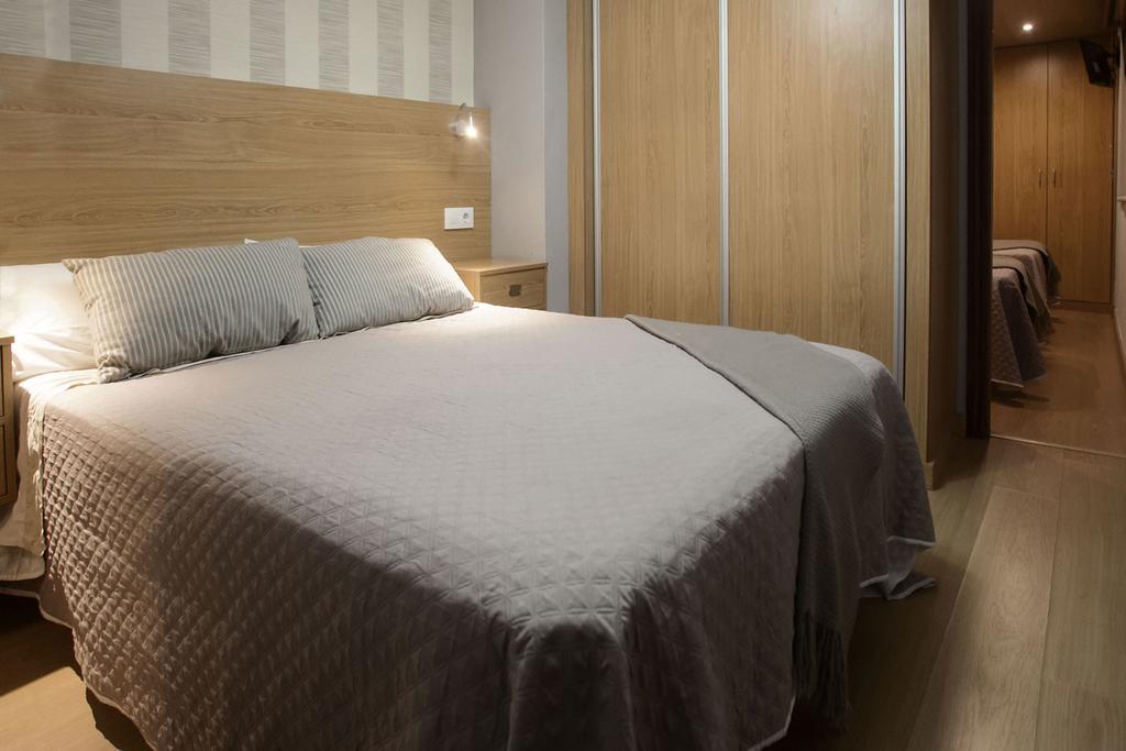 Hostal Crisol A Coruña Dış mekan fotoğraf