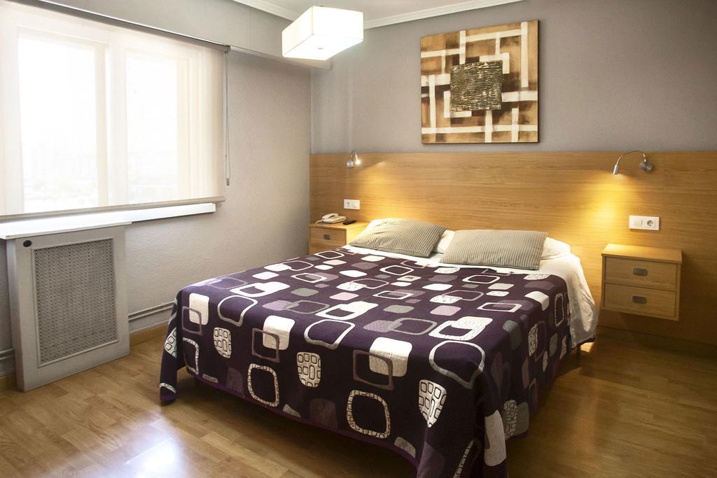Hostal Crisol A Coruña Dış mekan fotoğraf