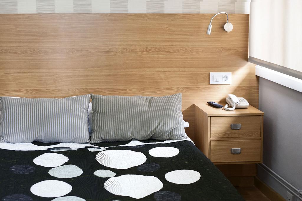 Hostal Crisol A Coruña Dış mekan fotoğraf